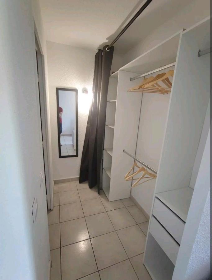 2 Pieces Proche Plage + Parking Golfe-Juan Eksteriør billede